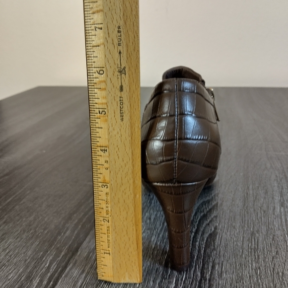 Antonio Melanie Brown leather bootie 3" heel. EUC. Side zipper 8 medium - Picture 14 of 14